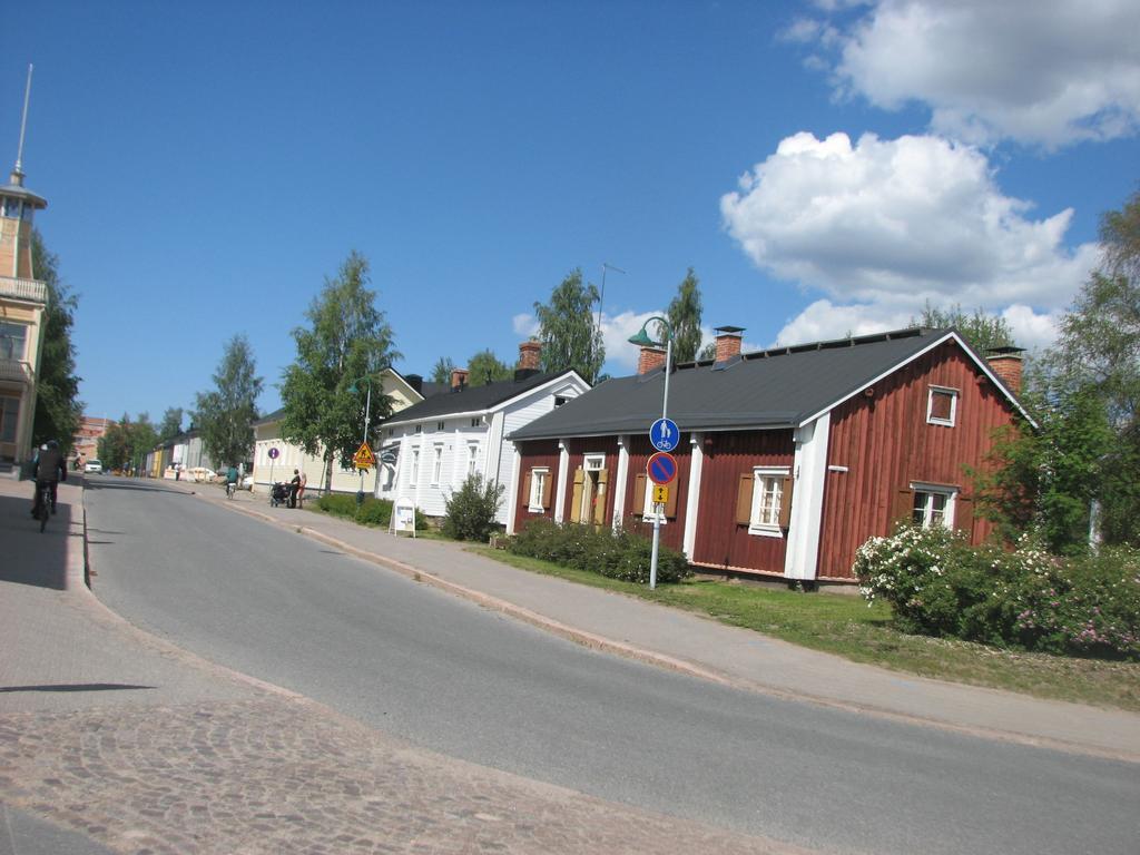 Turusensaha Guesthouse Oulu Exterior photo